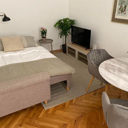 Apartments Park Zrinjevac ザグレブ エクステリア 写真